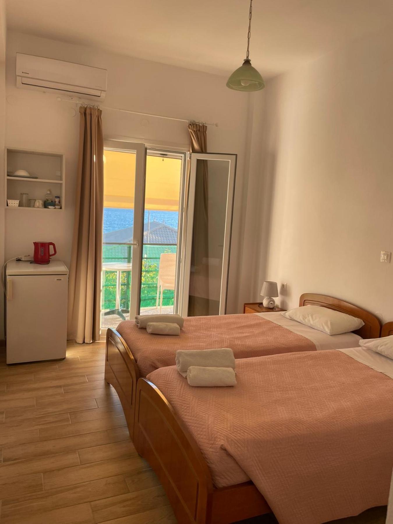 Nafsika Apartments Άγιος Γεώργιος Πάγων Εξωτερικό φωτογραφία